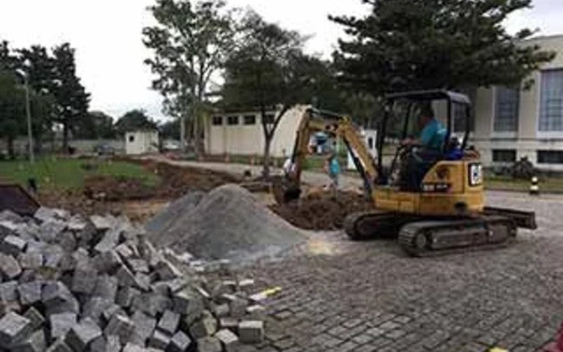 CAT303